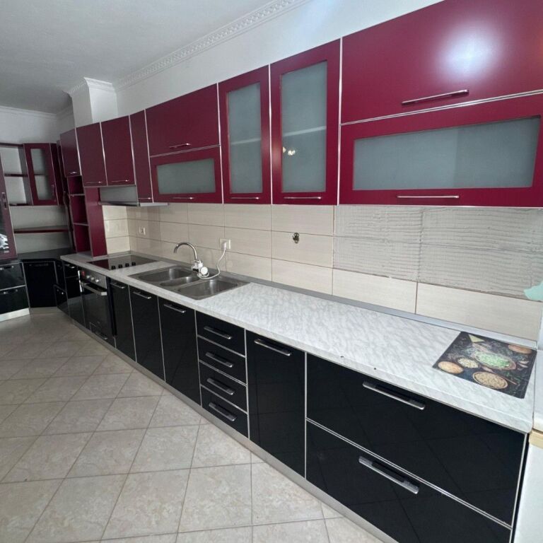 🏡✨ Shitet Apartament 2+1 – Dy Palmat ✨🏡