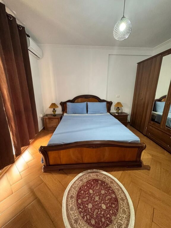 Apartment 2+1 for rent Center / Near Barrikadave Street