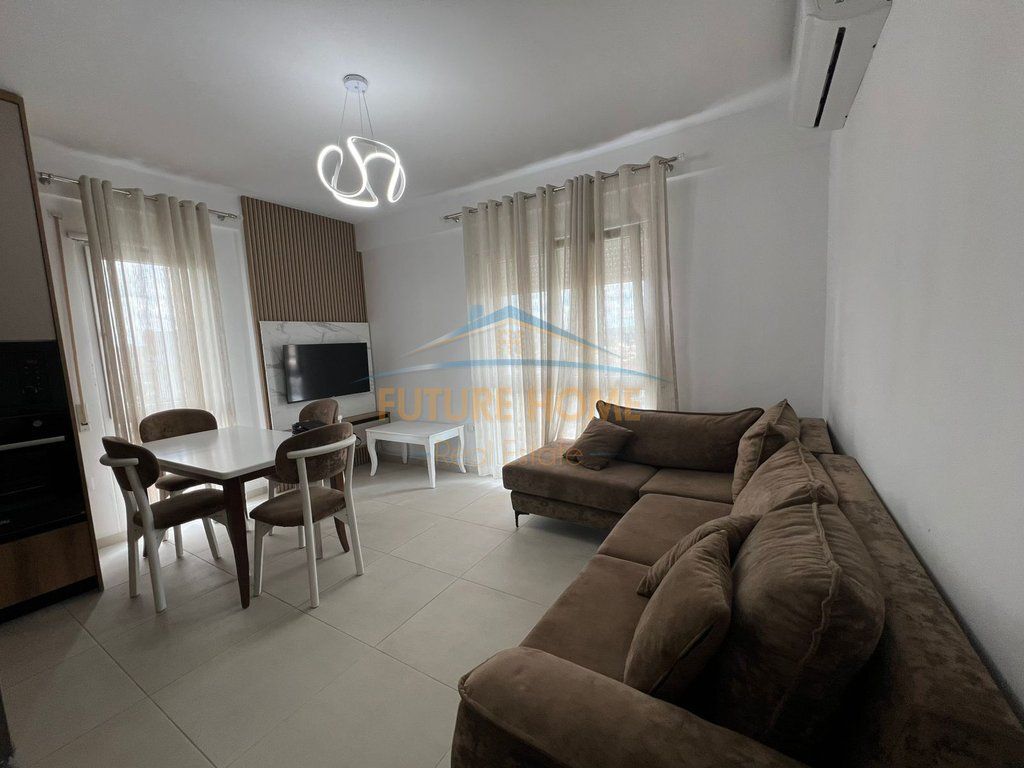 Qera,Apartament 2+1,Ish Dogana,Tiranë