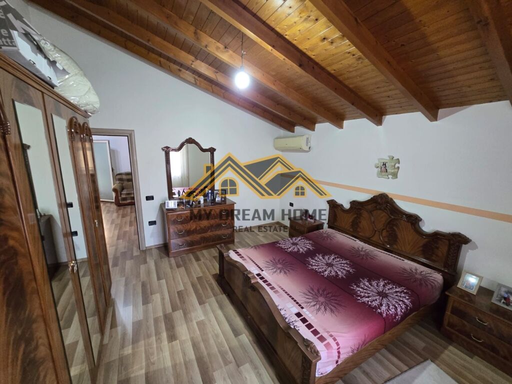 Si affitta il 3° piano della casa privata