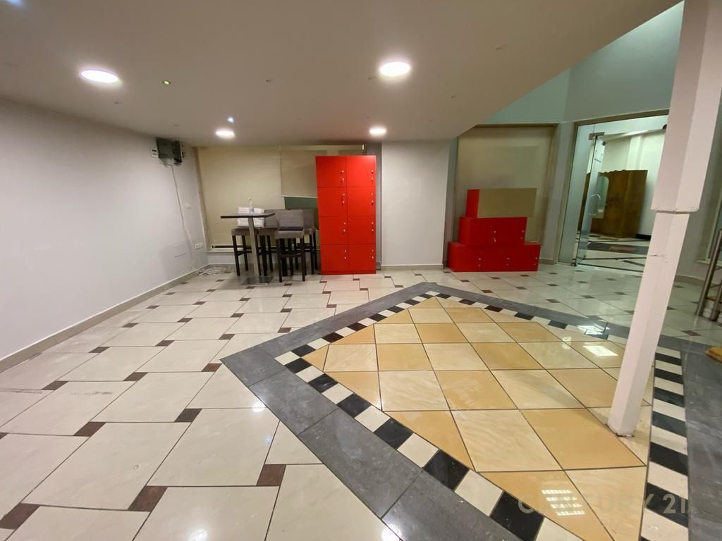 AT BARRICADES ROAD, GALERIA CENTER SELLING BUSINESS UNIT.