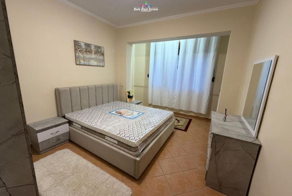 Apartament Me Qera 1+1 Tek Ish-Restorant Durrsi ( ID B211464) Tirane