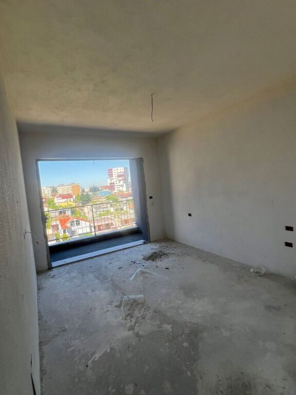 OKAZION Shitet apartament 1+1 – Porcelan