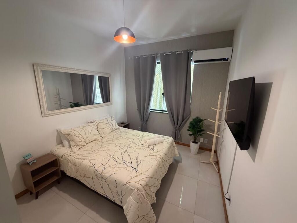 Blloku, jepet me qera apartament 1+1.