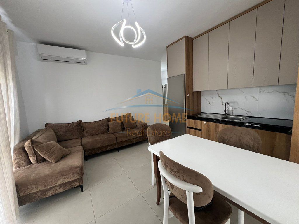 Qera,Apartament 2+1,Ish Dogana,Tiranë