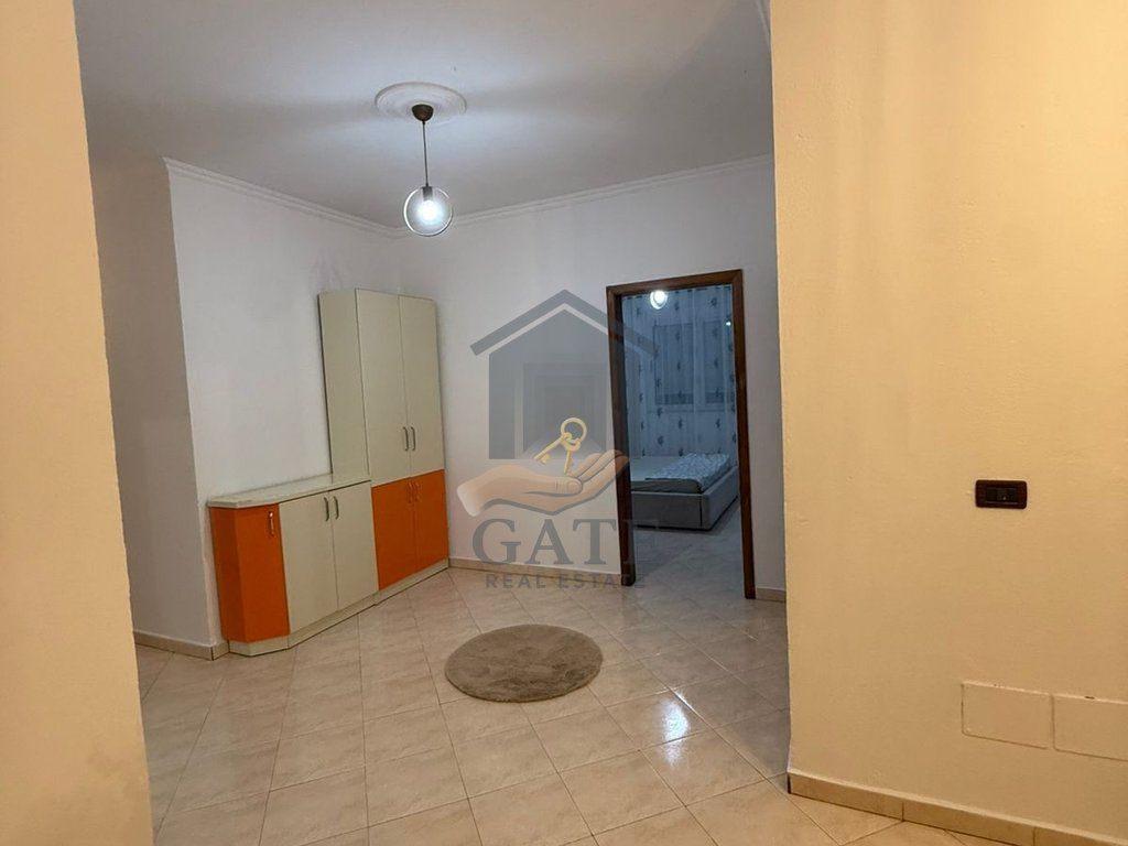 Appartamento 2+1 in affitto a Durrës, vicino a UKD