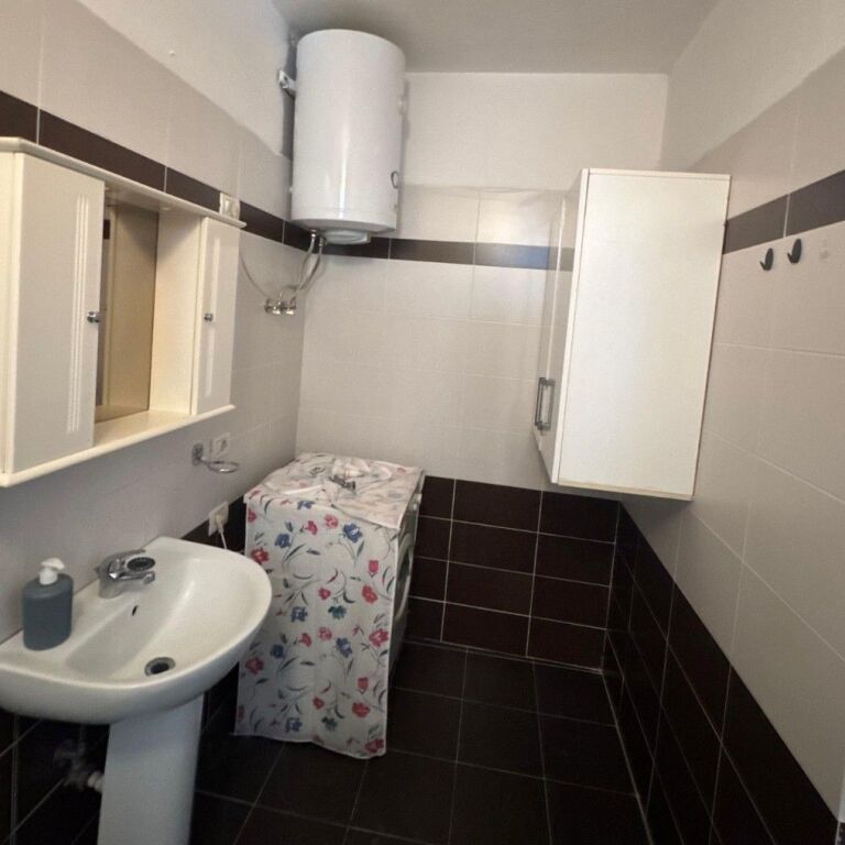 🏡✨ Shitet Apartament 2+1 – Dy Palmat ✨🏡