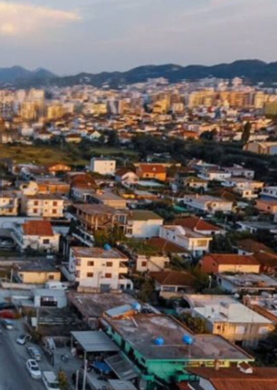 🏡 Apartament 2+1 në shitje – Ish Fusha e Aviacionit