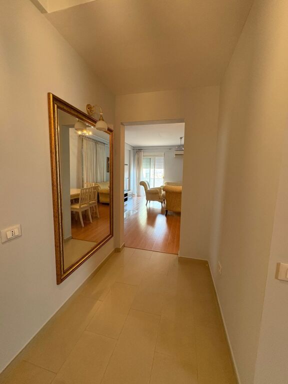 Jepet me Qera Apartament 2+1 Kodra e Diellit