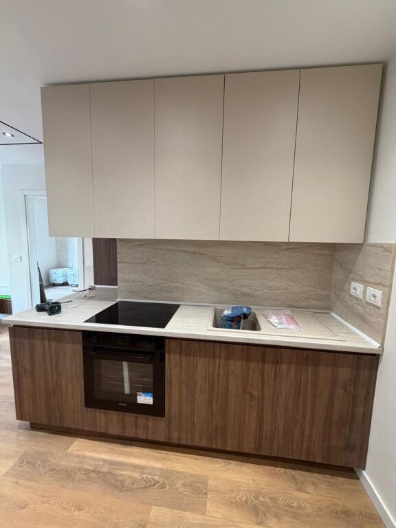 🏡 Appartamenti 1+1 in affitto a Komuna e Parisit
