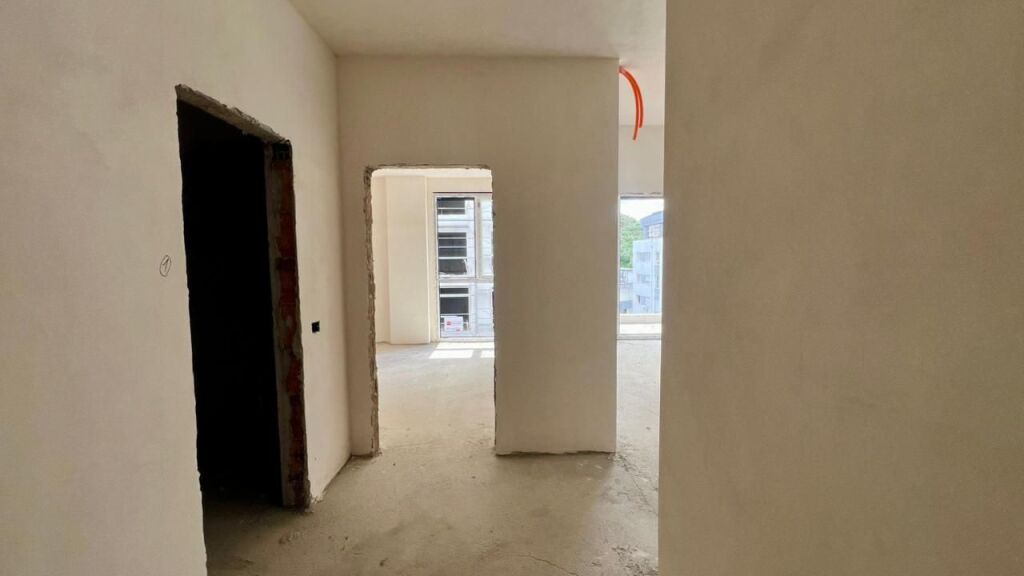 IN VENDITA: 1+1📍Giardino Zoologico (Complesso Mateo 2) - 150.000€ - Sup. 82m² - Orientamento Pieno Sole: Sud🌞 || Vicino al Lago Artificiale - Zona Elite✨️