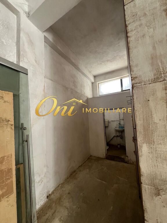 MAGAZZINO IN AFFITTO 85M2 KOMBINAT