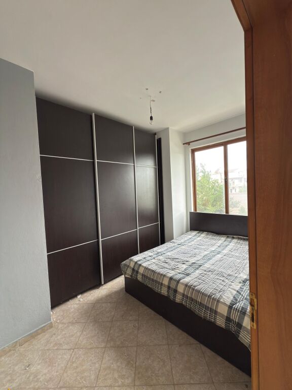 Apartament 1+1 per shitje misto mame