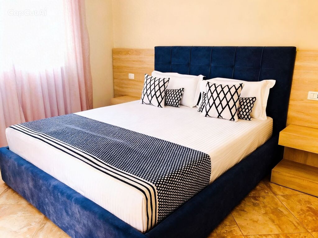 Hotel in vendita, Porto turistico, Radhime