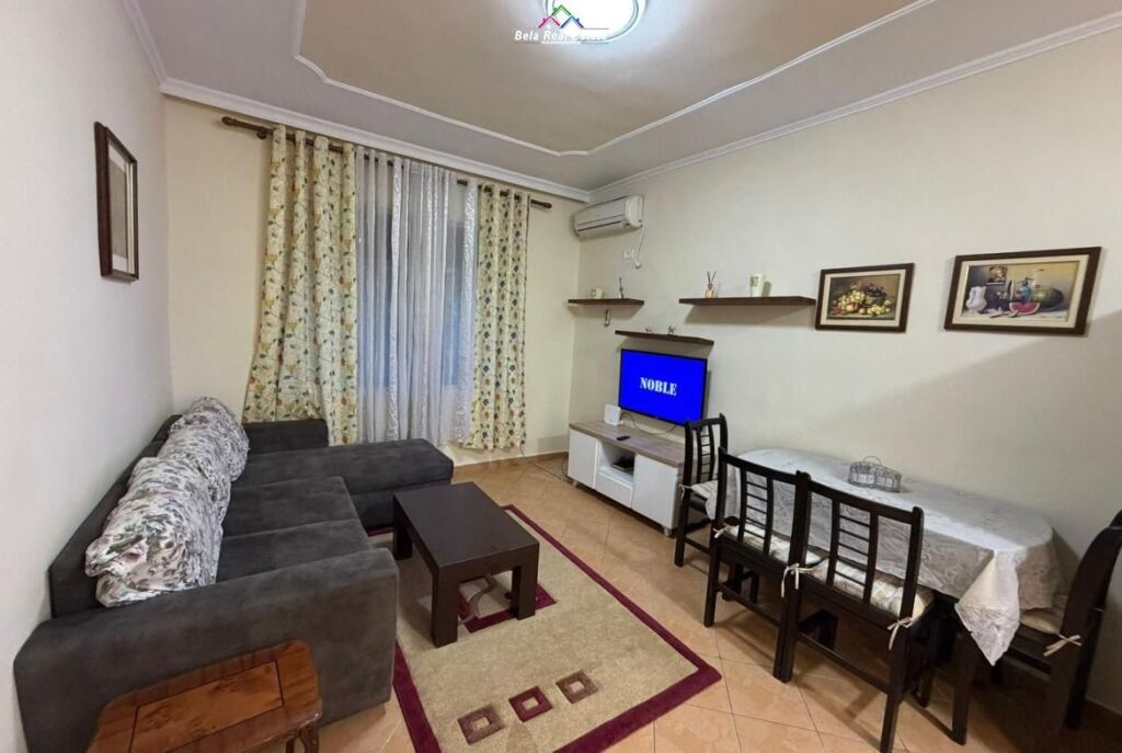 Apartament Me Qera 1+1 Tek Ish-Restorant Durrsi ( ID B211464) Tirane