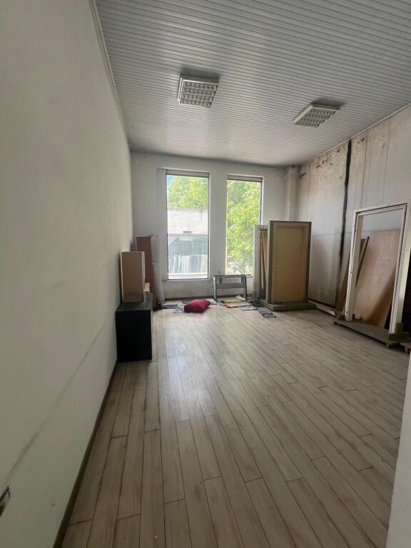 LOCALE COMMERCIALE IN AFFITTO 750M2 MISTO MAME