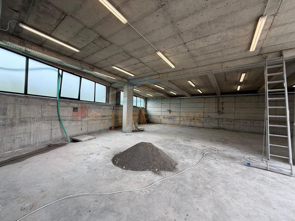 Affitto, Magazzino, Fushe-Preze