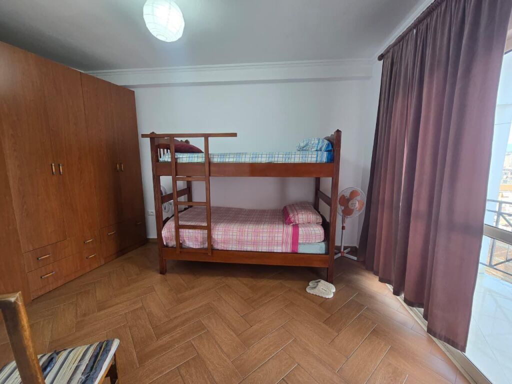 Apartment 2+1 for rent Center / Near Barrikadave Street