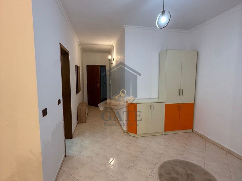 Appartamento 2+1 in affitto a Durrës, vicino a UKD