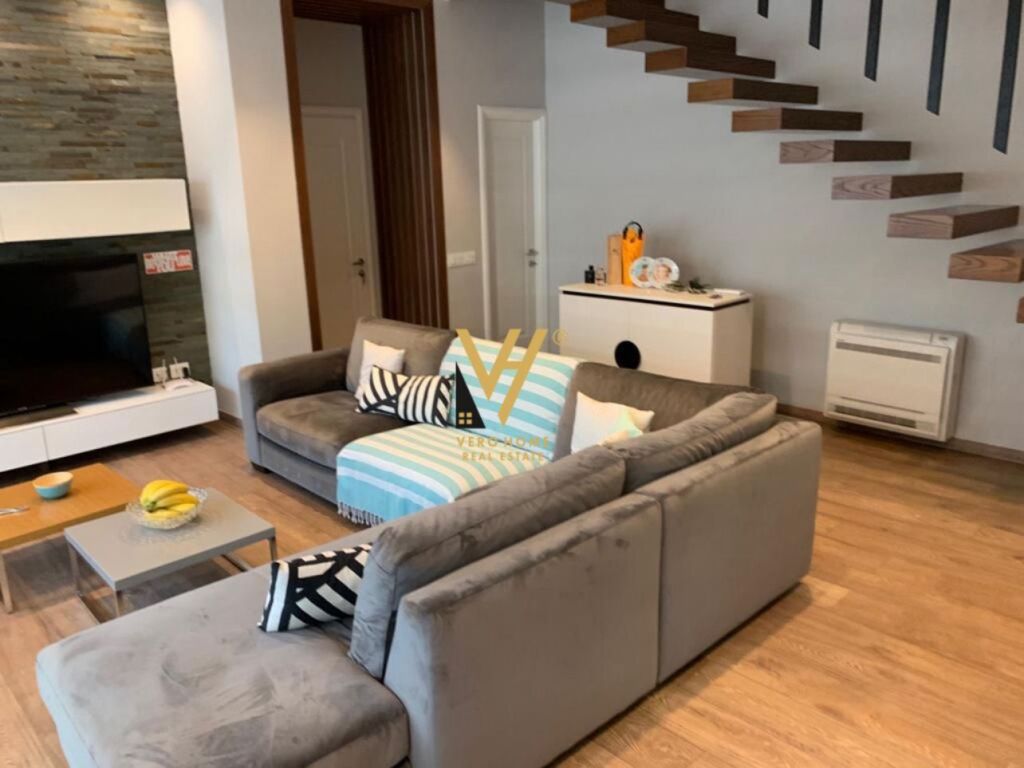 3-STOREY VILLA FOR SALE ON ELBASAN STREET 850,000 EURO