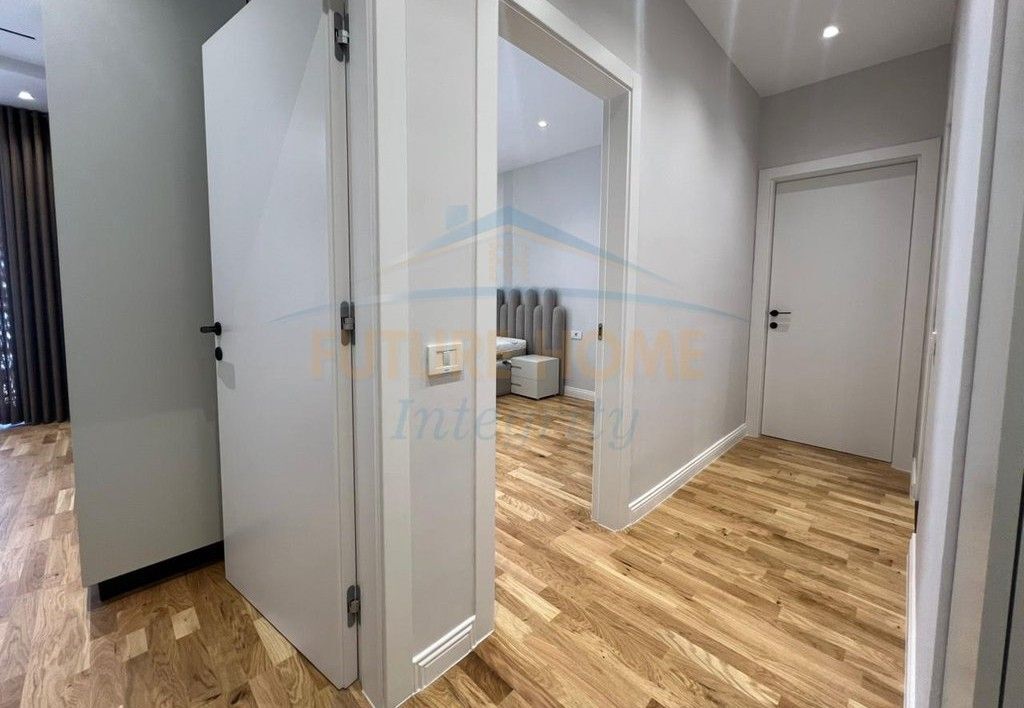 Shitet, Apartament 2+1, Golden Tower Residence, Tiranë.