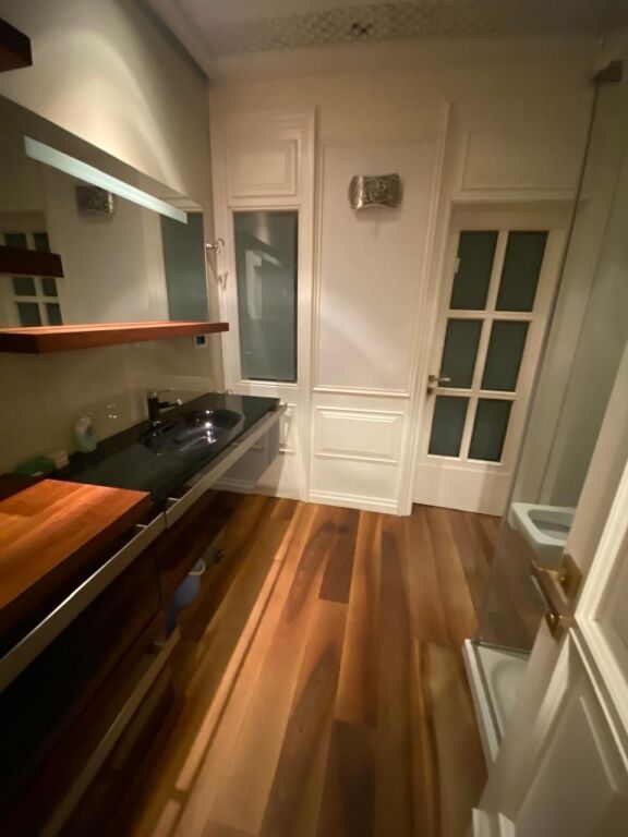 🏡 APPARTAMENTO 1+1 + LAVANDERIA IN AFFITTO – SCUOLA ROSSA, TIRANA