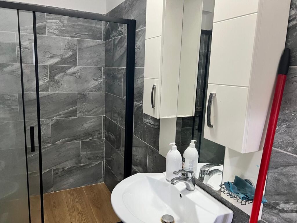 2+1,furnished at Globe Kavaja Road,650 euros