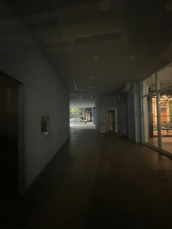 SHOP FOR RENT 140M2 KAMEZ