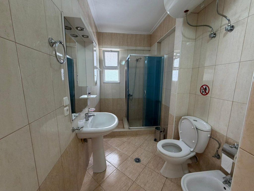 SARANDE, SELL 2+1 APARTMENT WITH SEA VIEW