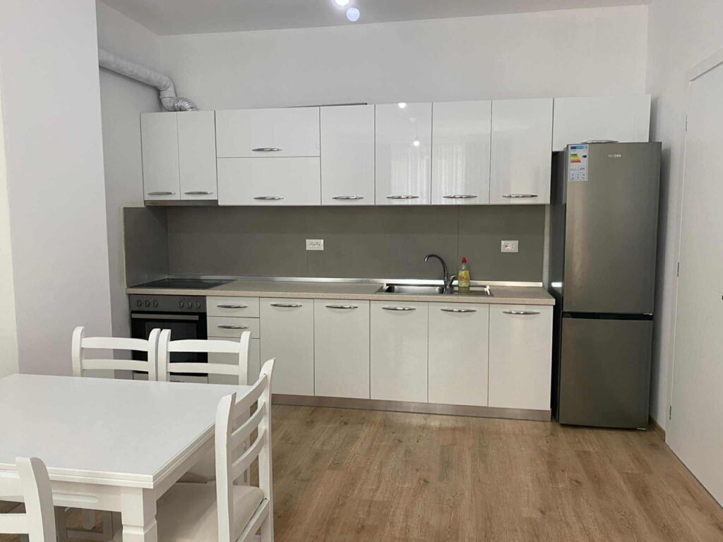 Appartamento 1+1 in affitto a Porcelan vicino a Erli