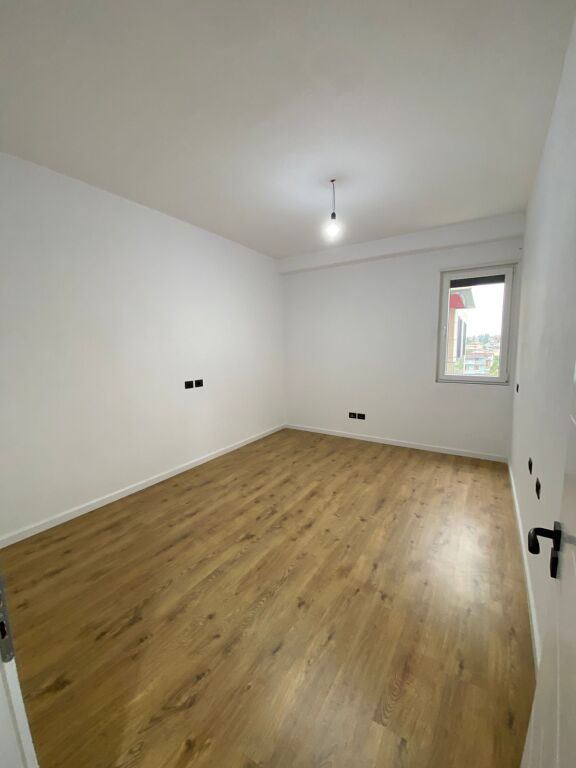 Paskuqan , 2+1 for rent empty