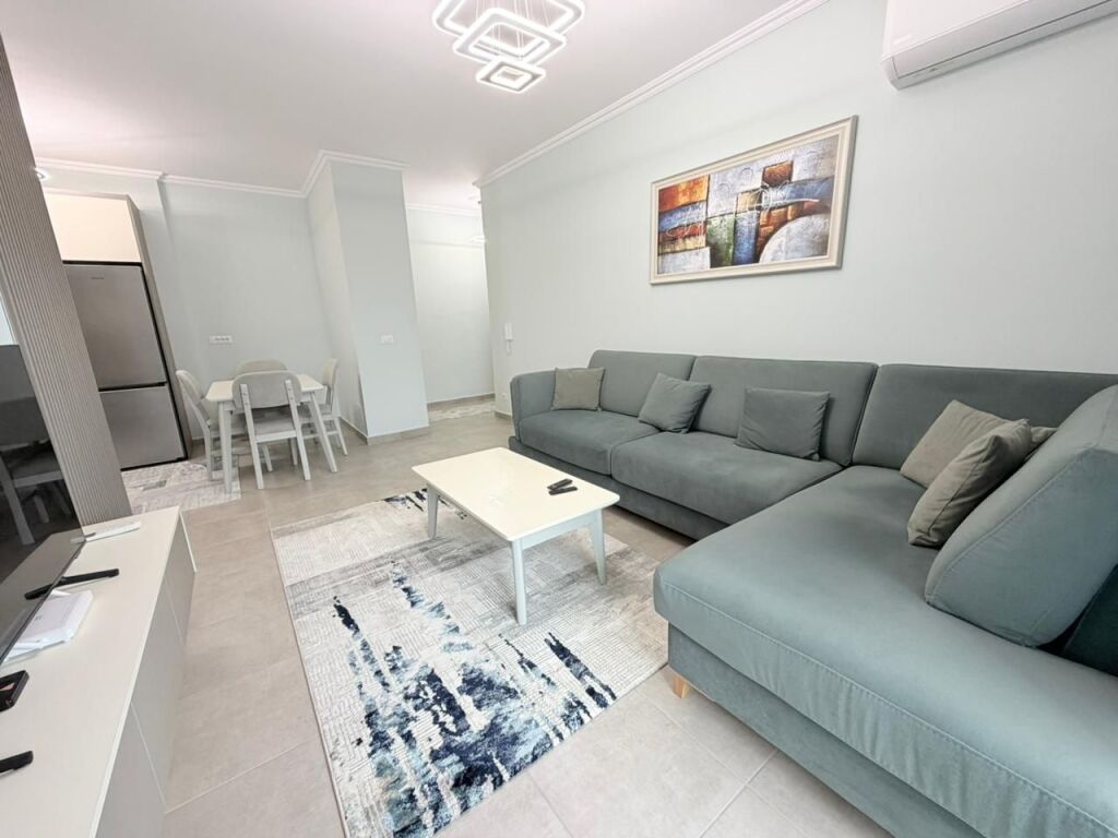 🏡 Appartamento 2+1 + 2 bagni in affitto 📍 Alla Stazione dei Treni 💶 Prezzo: 800€ netto