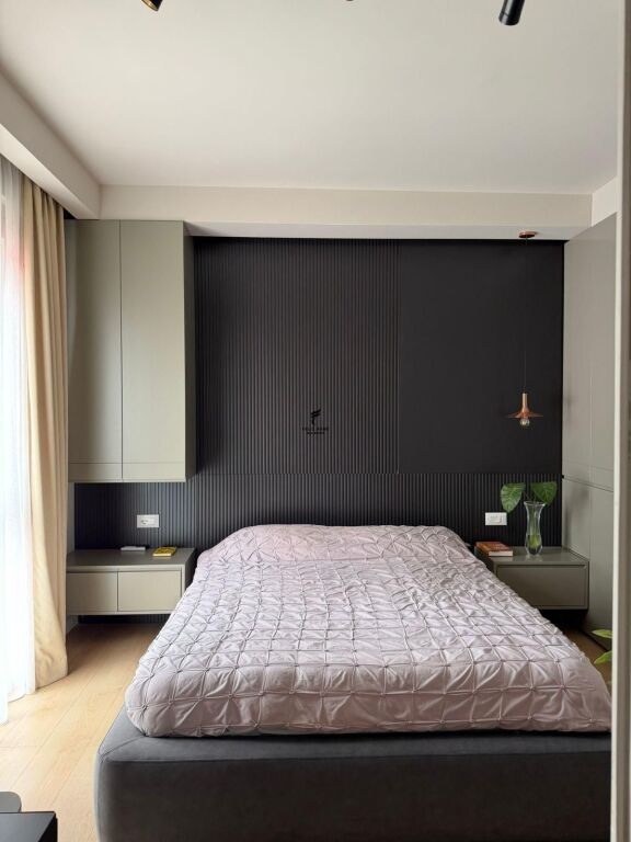 FOR SALE APARTMENT 2+1+2 DIBRA STREET 325,000 EURO FH-74083