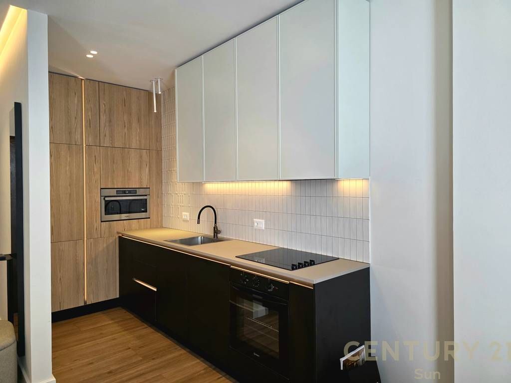 APPARTAMENTO 2+1+PARCHEGGIO IN AFFITTO NEL COMUNE DI PARIGI 1.200 € /Mese