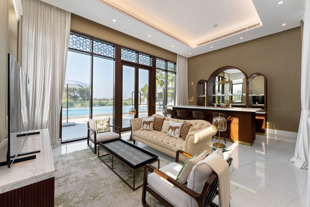 Super Luxury Villa for Sale with Pool – An Elite Residence
