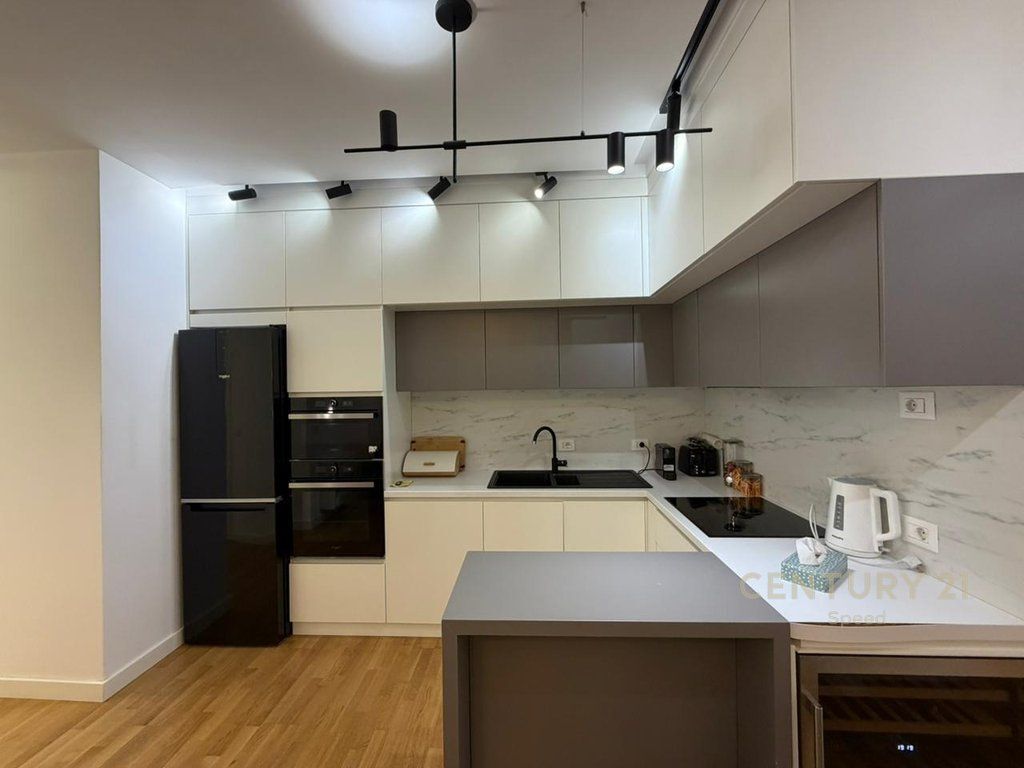 Appartamento 2+1+2+ con posto auto in affitto presso "Quartum Residence"!!