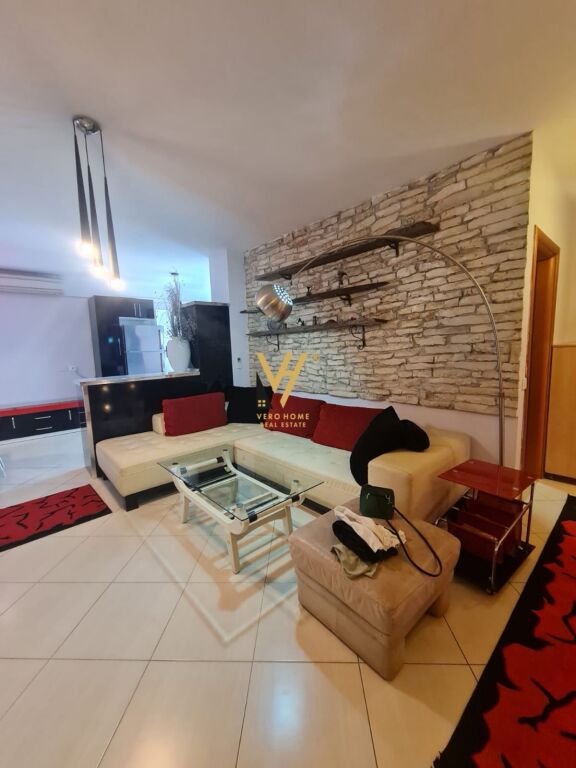 AFFITTASI APPARTAMENTO 2+1 IN VIA NDRE MJEDA 70.000 LEKE