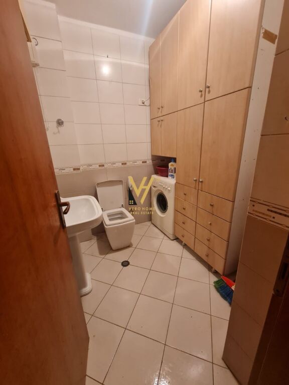 AFFITTASI APPARTAMENTO 2+1 IN VIA NDRE MJEDA 70.000 LEKE