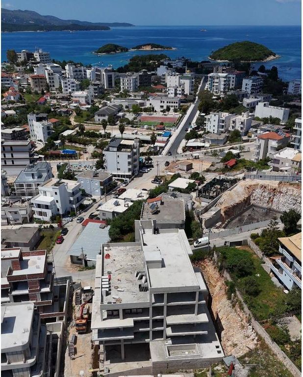 Ksamil, Apartment 1+1 for Sale
