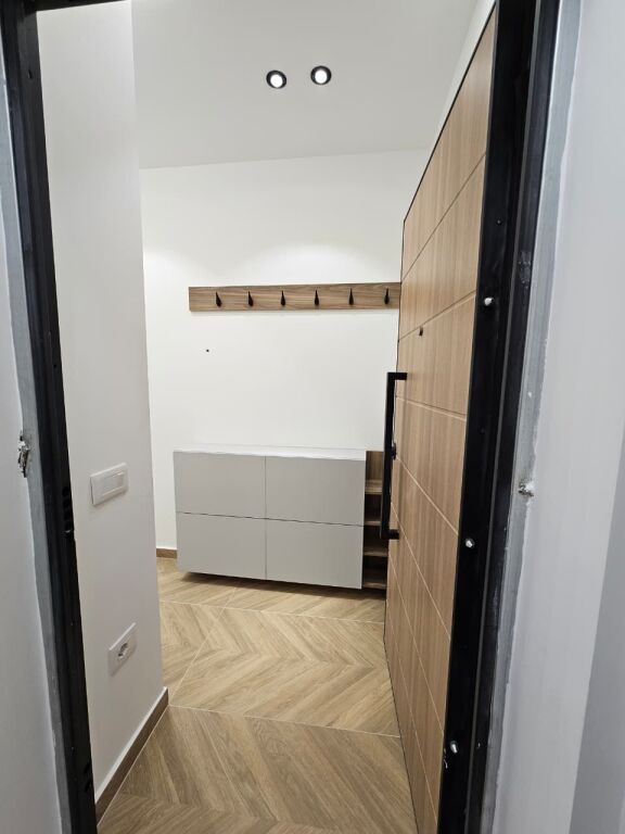 Shiten 2 apartamente 1+1,oasis,kati i 1 banim,2400€/m²