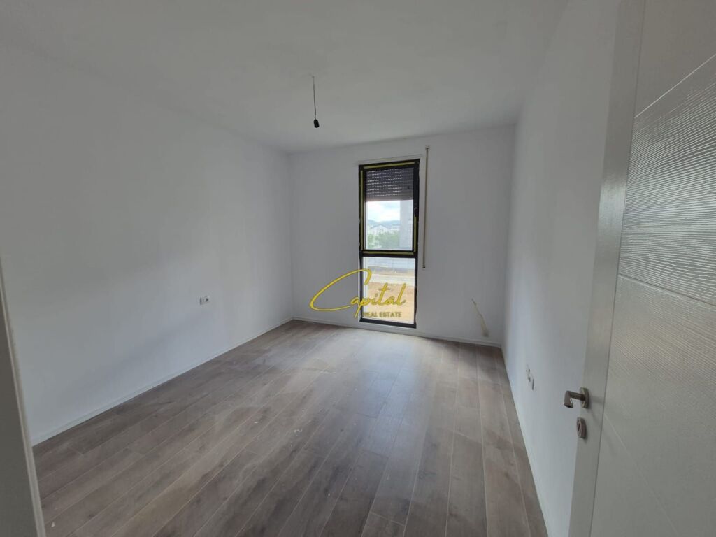 SHITET APARTAMENT 2+1 XHAMLLIKU 220.000 EURO
