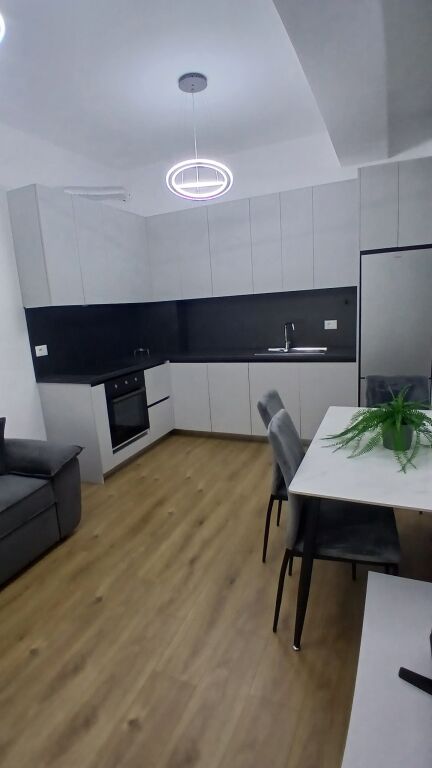 In affitto 1+1, Residenza Kaimi, Ali Demi
