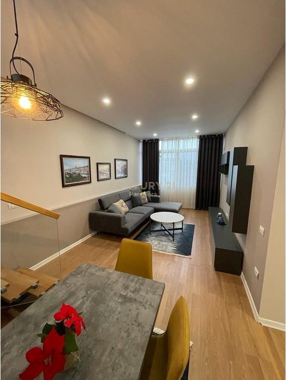 SHESIM APARTAMENT 2+1 + POST PARKIMI TEK GOLDEN PARK, RRUGA E KAVAJËS, TIRANË. BLERJE ME KREDI!