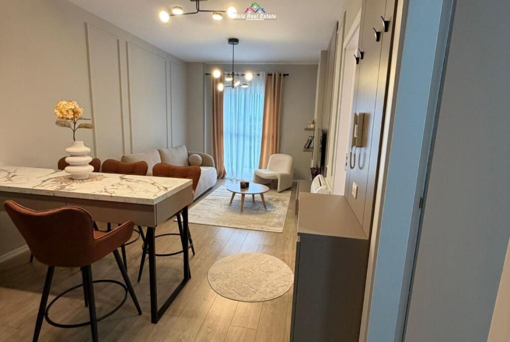 Appartamento In Affitto 1+1+ Posto Auto A Univers City (ID B2101707) Tirana