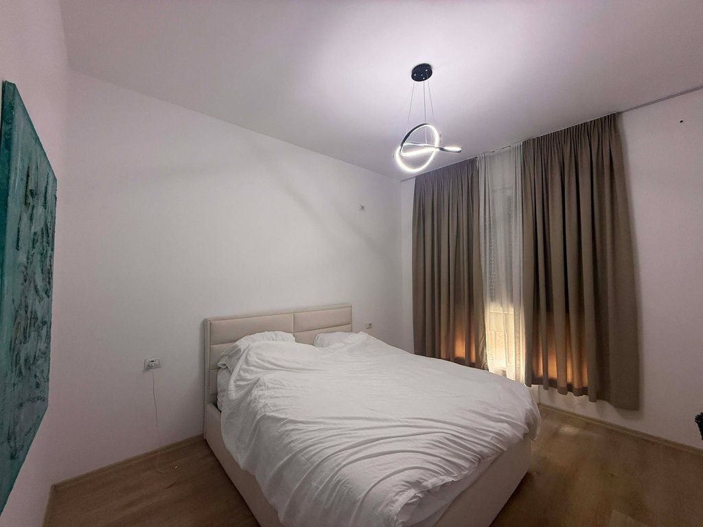5 MAJI, SHESIM APARTAMENT 2+1+2 !