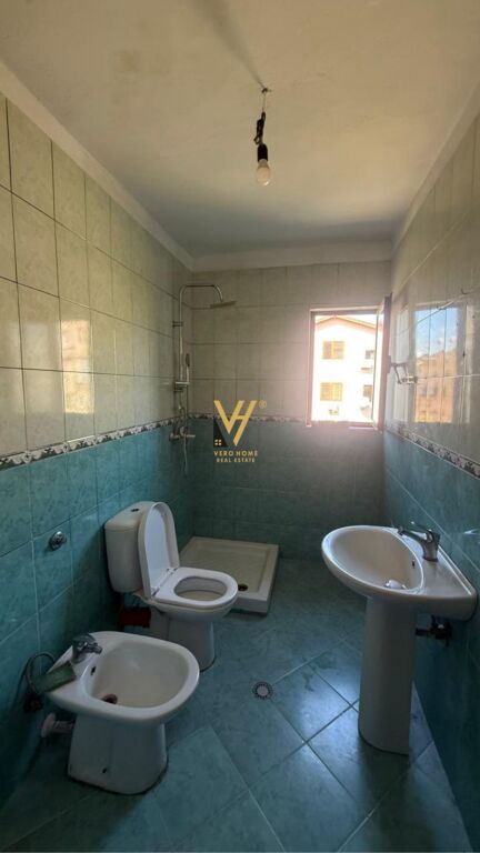APPARTAMENTO 1+1 IN AFFITTO A HOXHA TAHSIM 400 EURO