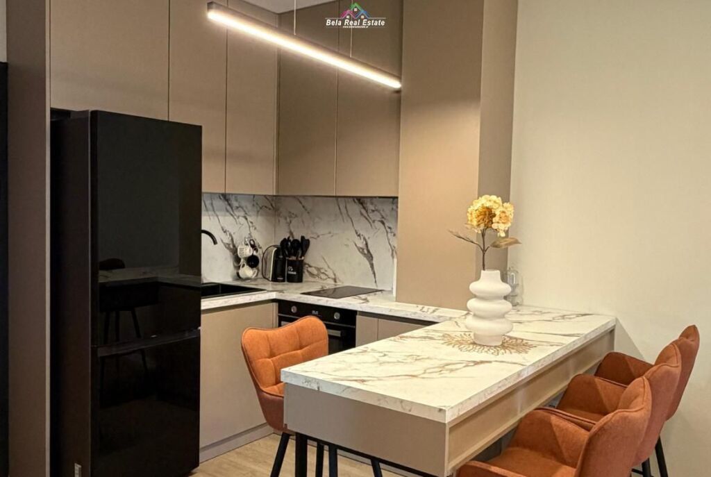 Appartamento In Affitto 1+1+ Posto Auto A Univers City (ID B2101707) Tirana