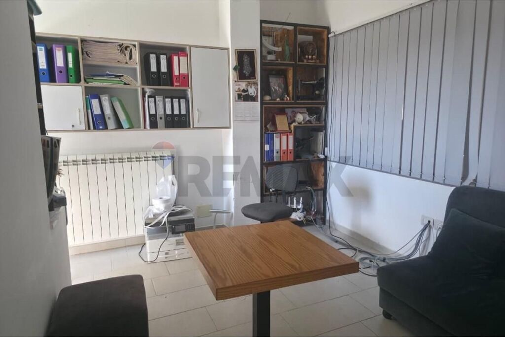 MAGAZZINO IN VENDITA A SHARRE PRUSH