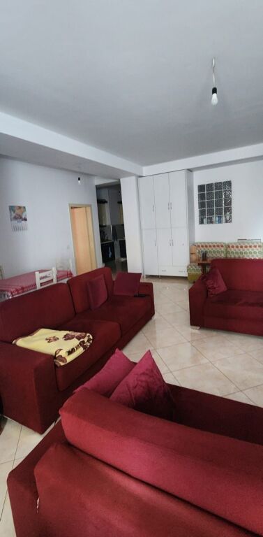 Apartament komod 2+1 dhe modern ne Astir, prane Oslo Bar.
