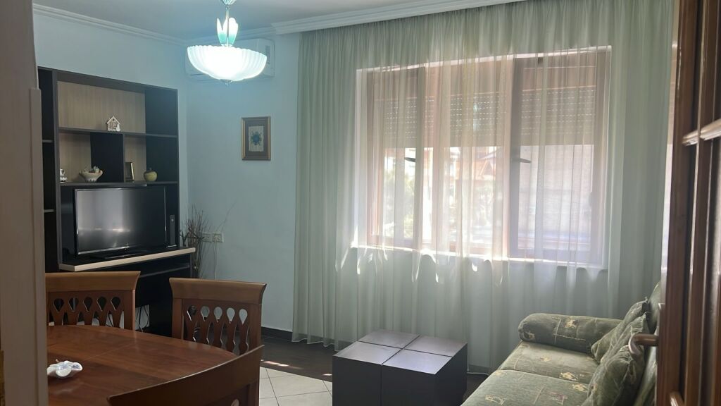 Apartment 1+1 for rent 📍Kavajes Street, near "Arlis" 500 €